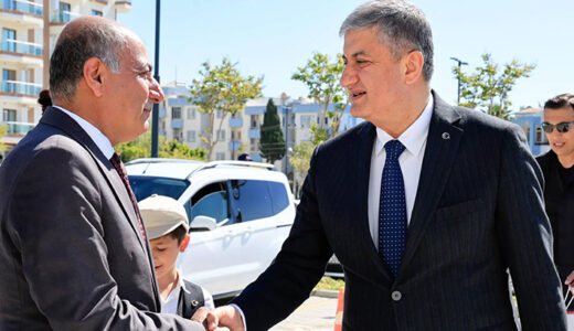 BAŞKAN ERDİNÇ ALTIOK: “YUMURTALIK’I ORTAK AKILLA GELECEĞE TAŞIYORUZ”