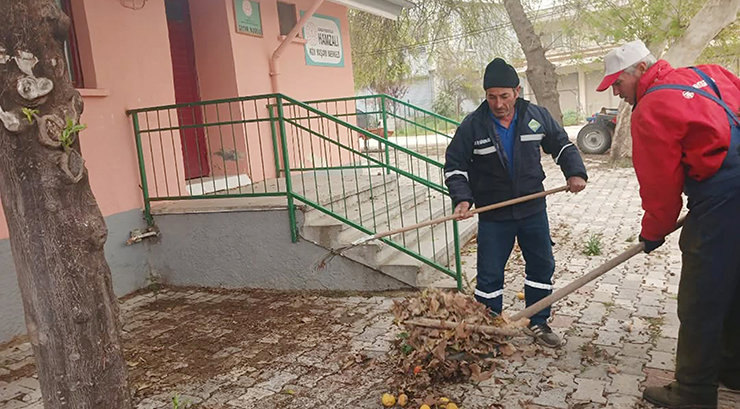 YUMURTALIK’TA HİZMET SEFERBERLİĞİ SÜRÜYOR