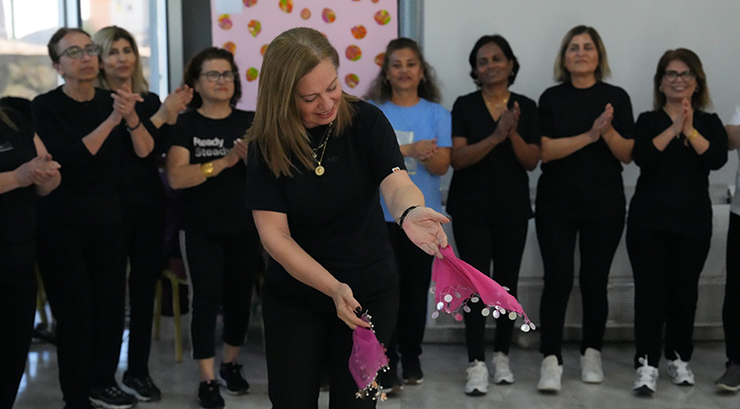 ÇUKUROVA’DA HALK OYUNLARIYLA KÜLTÜREL MİRAS YAŞATILIYOR