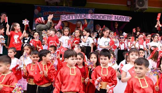 MİNİK KALPLERDEN ANLAMLI MESAJ: “EĞİTİMDE ŞİDDETE HAYIR”