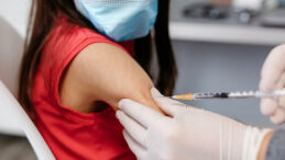 İL SAĞLIK MÜDÜRÜ HALİL NACAR: “HER YAŞIN AŞISI VAR”