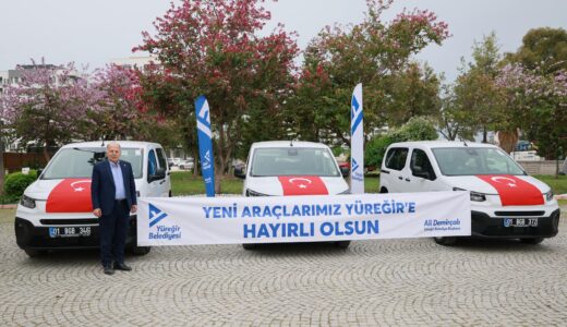YÜREĞİR BELEDİYESİ ARAÇ FİLOSUNU GÜÇLENDİRMEYE DEVAM EDİYOR