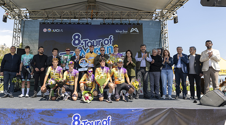 8. TOUR OF MERSİN ULUSLARARASI BİSİKLET TURU HEYECAN DOLU FİNALİ İLE SONA ERDİ