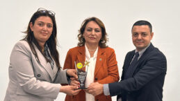 DR. MÜZEYYEN ŞEVKİN, HADIRLI’DA ASDA VAKFI SÖYLEŞİSİNİN KONUĞU OLDU