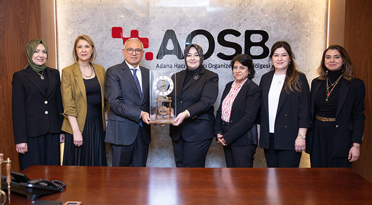AOSB’DE KADIN SANAYİCİLERLE YENİ DÖNEM İSTİŞARE EDİLDİ