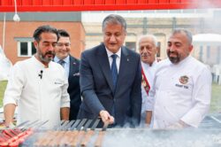 VALİ MUSTAFA YAVUZ TÜRK MUTFAĞI HAFTASI DOLAYISIYLA DÜZENLEN PROGRAMA KATILDI