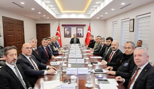 ORMAN YANGINLARINA KARŞI ALINACAK ÖNLEMLER VALİ MUSTAFA YAVUZ’UN BAŞKANLIĞINDA DEĞERLENDİRİLDİ