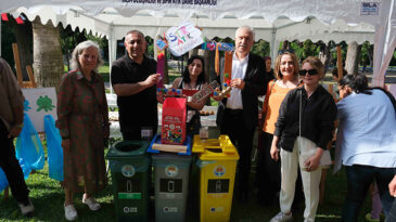 ADANA ÇOCUK FESTİVALİ’NDE ÇOCUKLARA SIFIR ATIK EĞİTİMİ…