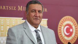 GÜRER: “22 YILDA ANKARA BÜYÜKLÜĞÜNDE TARIM ARAZİSİ KAYBEDİLDİ”