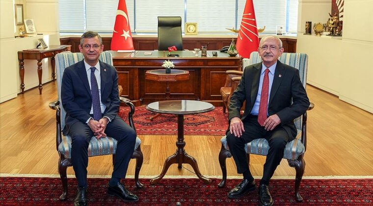 ÖZGÜR ÖZEL, GRUP BAŞKANI OLDU
