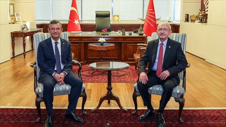 ÖZGÜR ÖZEL, GRUP BAŞKANI OLDU