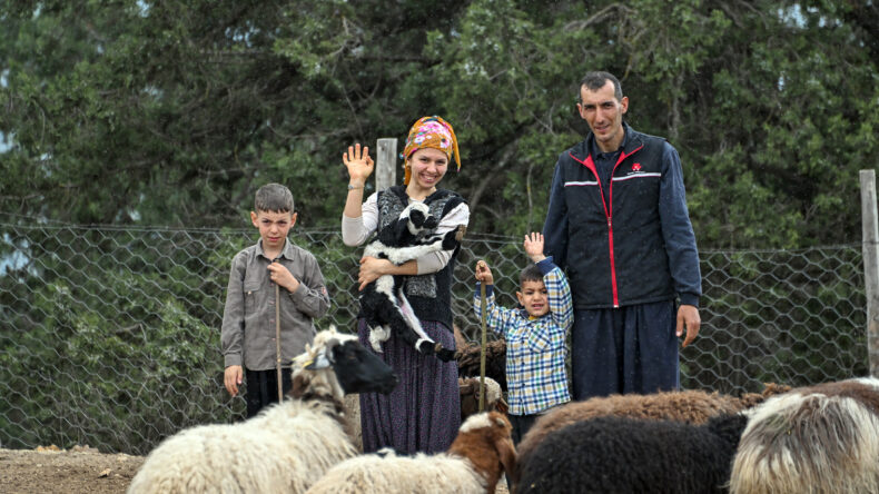 BÜYÜKŞEHİR’İN PROJESİYLE ÜRETİCİLER GELECEĞE GÜVENLE BAKIYOR