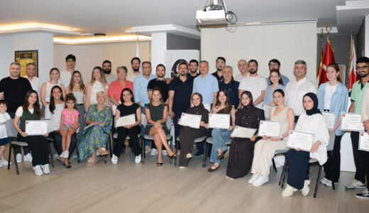DENTAL MENTÖR PROGRAMI MEZUNLARINA SERTİFİKALARI VERİLDİ