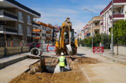 MESKİ ÇALIŞMALARIYLA KAVAKLI MAHALLESİ’NDE YAĞMURSUYU SORUNU TARİH OLDU