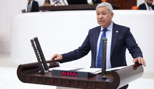 CHP’Lİ ORHAN SÜMER SAĞLIK ÇALIŞANLARININ MAĞDURİYETİNİ TBMM’YE TAŞIDI