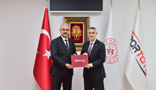 POZANTI’YA SPOR VE TURİZM ALANINDA ÜÇ BÜYÜK YATIRIM MÜJDESİ