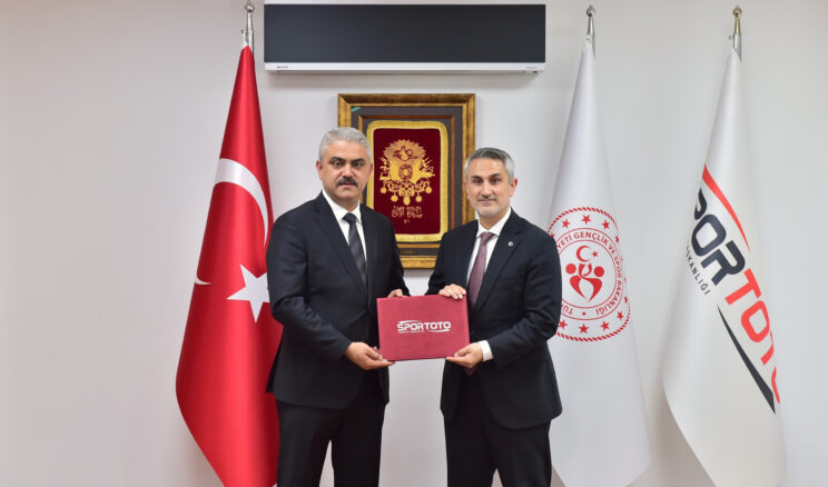 POZANTI’YA SPOR VE TURİZM ALANINDA ÜÇ BÜYÜK YATIRIM MÜJDESİ
