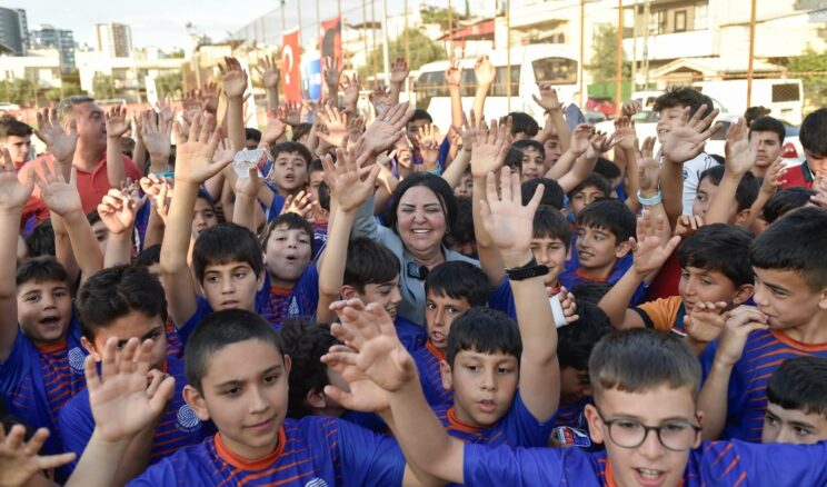 SEYHAN’DA YAZ SPOR OKULLARI KAPILARINI AÇIYOR
