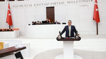 “GENÇ İŞSİZLER ÇARE ARIYOR”