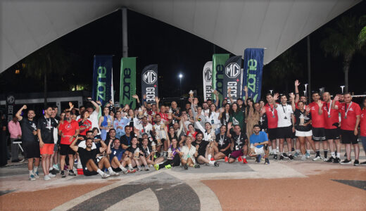 SPORUN BİRLEŞTİRİCİ GÜCÜ-GECE KOŞUSUNA YÜZLERCE SPORCU KATILDI