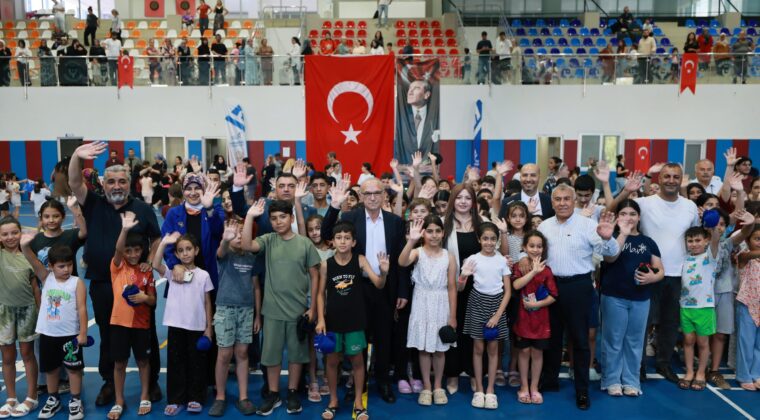 YÜREĞİR BELEDİYESİ YAZ SPOR OKULLARI COŞKUYLA BAŞLADI