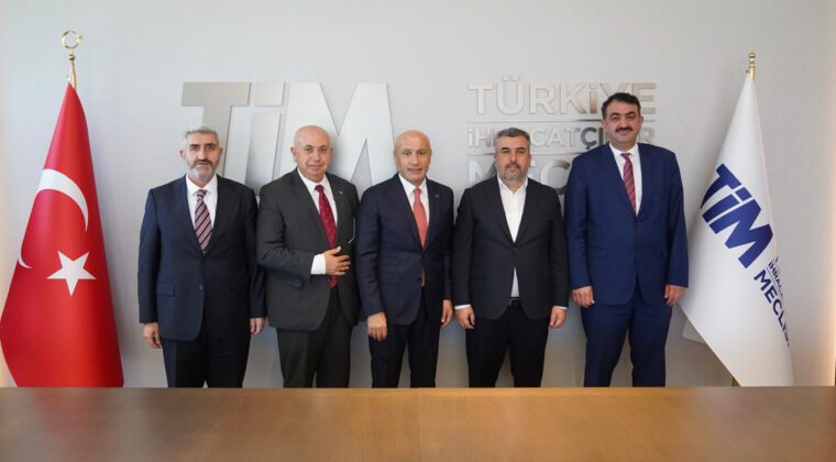 AKİB’DEN İLK YARIDA 9,68 MİLYAR DOLARLIK İHRACAT