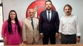 ‘TEK DERDİMİZ ADANA’YA HİZMET’
