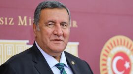 GÜRER: “VATANDAŞ ARAÇ ALAMIYOR, ALAN DA BAKIM YAPTIRAMIYOR”