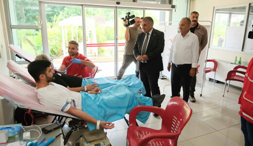 BİRBİRİMİZE CANDAN BAĞLIYIZ…