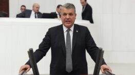 “CEZAEVİNDE ÇALIŞAN EMEKÇİLERİN SESİNİ DUYUN” 