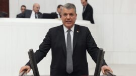 “CEZAEVİNDE ÇALIŞAN EMEKÇİLERİN SESİNİ DUYUN” 