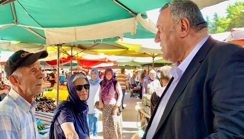 GÜRER: “ÜRETİM ARTIYOR. RAFTA, TEZGÂHTA FİYATLAR DÜŞMÜYOR.”