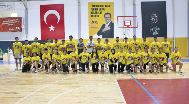 BÜYÜKŞEHİR’İN FİZİKİ YETERLİLİK KURSLARI GENÇLERİ SINAVLARA HAZIRLIYOR