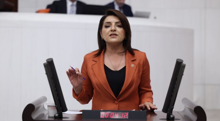 “AVRUPA ÇÖPÜNDEN KURTULACAK DİYE AKDENİZ’İ FEDA EDEMEZSİNİZ!” 