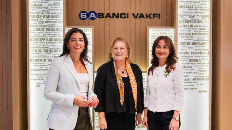 SABANCI VAKFI’NDA BAYRAK DEĞİŞİMİ