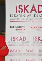 İŞKAD KADIN GİRİŞİMCİ ÖDÜLLERİ BAŞVURU SÜRESİ UZATILDI