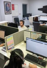 SEYHAN BELEDİYESİ, SİM İLE YURTTAŞLARIN TALEPLERİNE ÇÖZÜM ÜRETİYOR