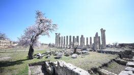 BÜYÜKŞEHİR İLE UZUNCABURÇ TURİSTLERİN YENİ GÖZDESİ OLUYOR
