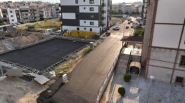 CEYHAN BELEDİYESİ ASFALT SEFERBERLİĞİ SÜRÜYOR