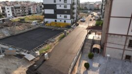 CEYHAN BELEDİYESİ ASFALT SEFERBERLİĞİ SÜRÜYOR
