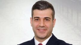 AK PARTİ ADANA TEŞKİLATLARI ANKARA YOLUNDA