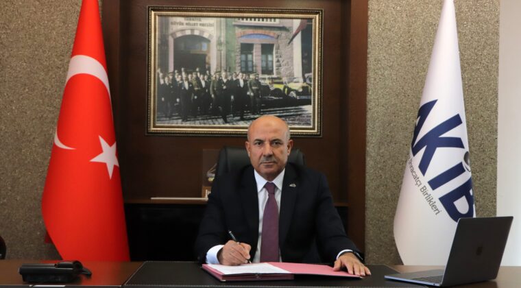 “TEKSTİLİN GELECEĞİNİ KUR-MALİYET-VERİMLİLİK DENGESİ BELİRLEYECEK”