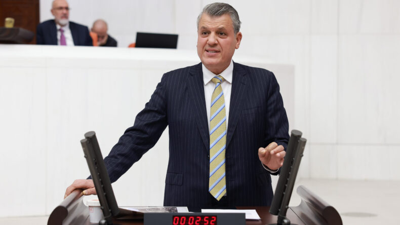 “TRAFİKTE DENETİM ŞİKAYETLERİ ARTIYOR”