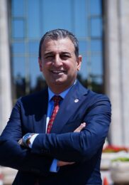İLETİŞİM BAŞKANLIĞI 7 AYDA 3,5 MİLYAR LİRA HARCADI: HER GÜN 587 ASGARİ ÜCRETLİNİN MAAŞI