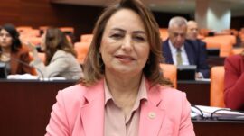 MISIR ÜRETİCİSİ FİYAT BEKLİYOR, ÇİFTÇİ FİNANSMANA ERİŞEMİYOR