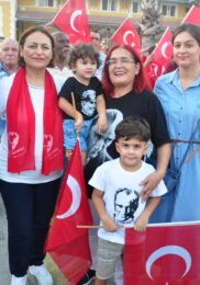 ZAFER BAYRAMIMIZ KUTLU OLSUN