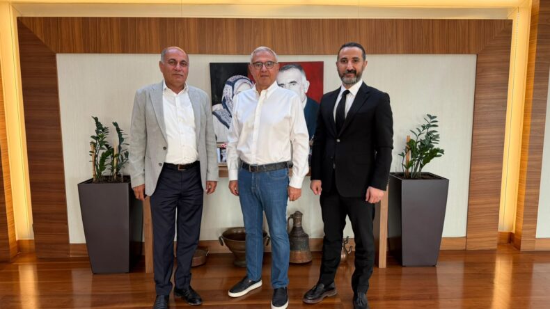 YUMURTALIK, SANAYİ HAMLESİNDE ÖNEMLİ BİR ROL ÜSTLENİYOR