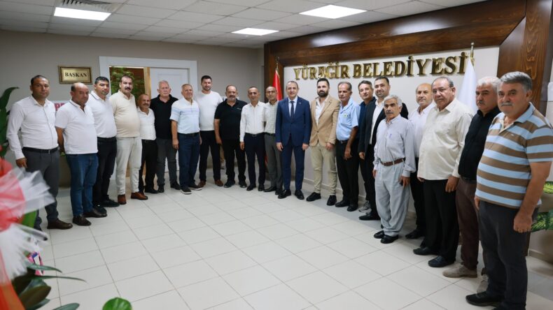 ÖZÜNAL, MUHTARLARI AĞIRLIYOR