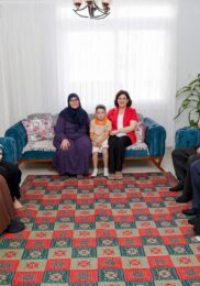 SÜREYYA YAVUZ ŞEHİTLERİMİZİN AİLELERİNİ ZİYARET ETTİ