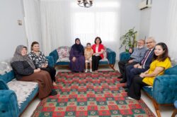 SÜREYYA YAVUZ ŞEHİTLERİMİZİN AİLELERİNİ ZİYARET ETTİ